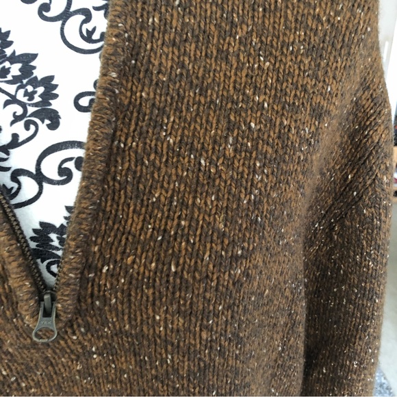 Woolwich Lambswool 1/4 zip Sweater - Picture 10 of 12